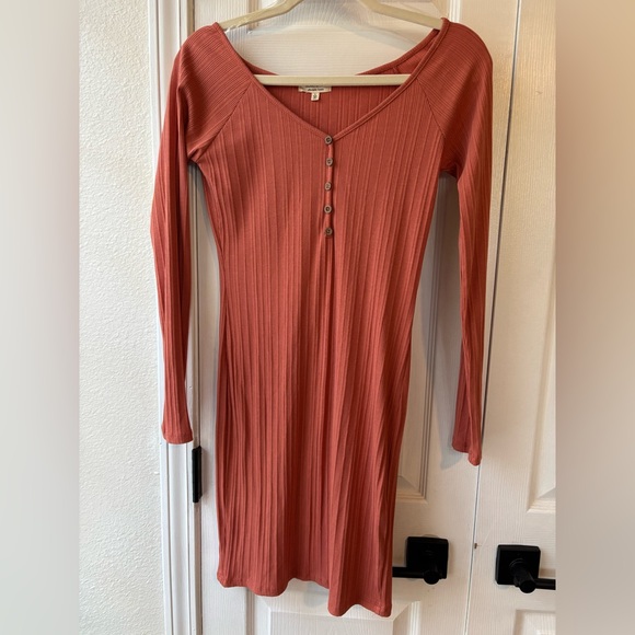 Large Heart & Hips Ribbed V Neck Bodycon Oat Coral Peach Long Sleeve - Picture 2 of 9